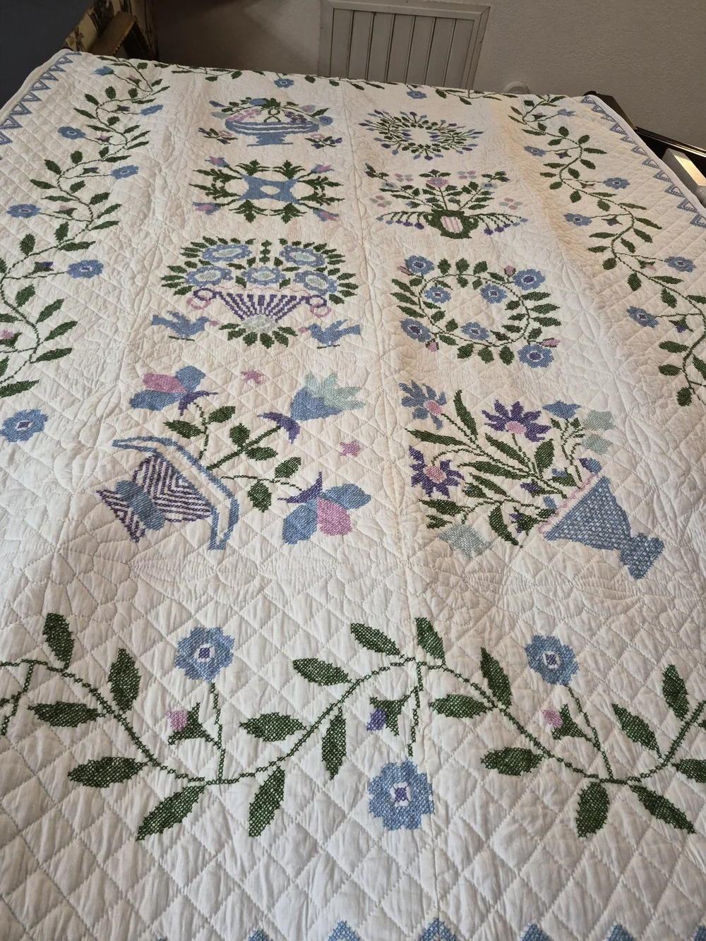 Baltimore Album Style Handmade Floral Quilted Bedspread in White and Light Blue
